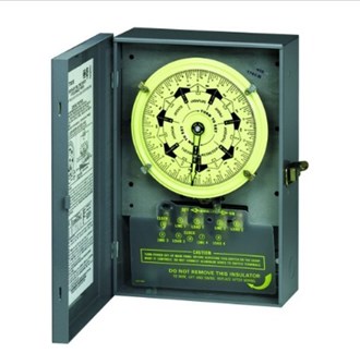 Intermatic T7801BC Nema 1 - 125V Dpdt Separate Clock Motor And Circuit Terminals